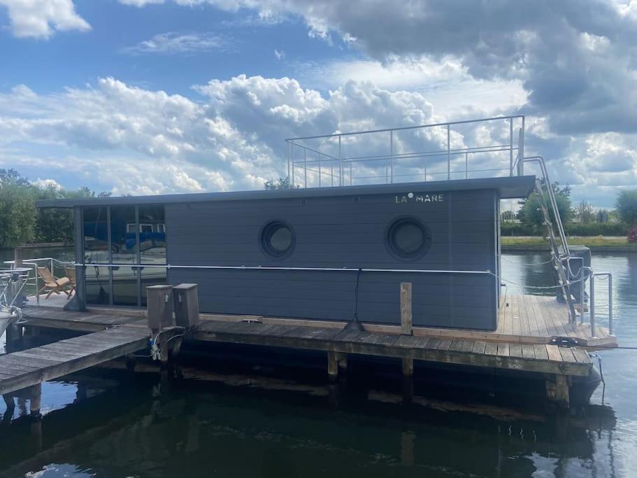 Отель La Mare Houseboat Nederhorst den Berg Экстерьер фото